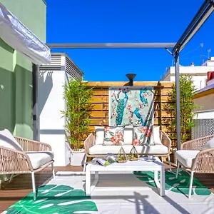 Genteel Mercado Terrace Apartment
